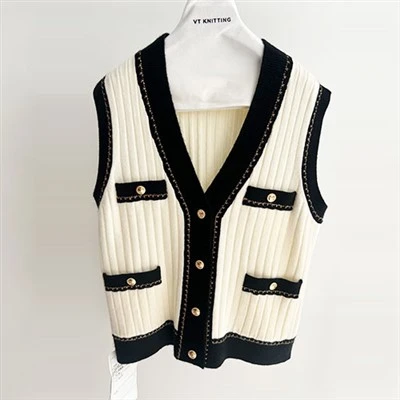 Dizainerių drabužių viršuje moterims